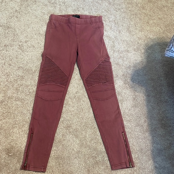 Maroon jeggings - Picture 1 of 1